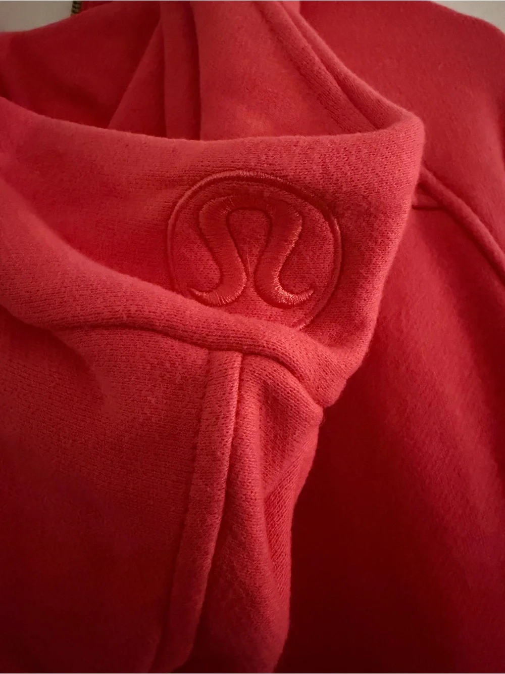 lululemon Women’s M/L Scuba Hoodie Half Zip